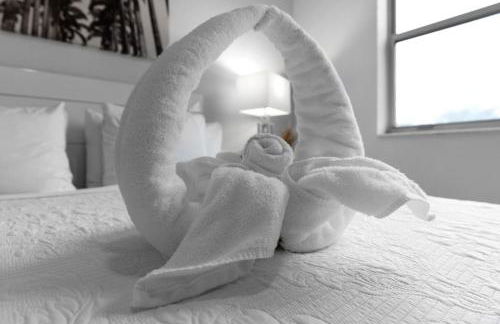 Sunny 1BR Unit With Free Parking Prime Location - Foto 16