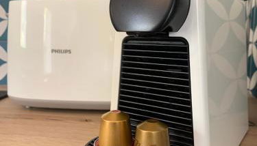 Le Cabanon de Livia avec piscine privée - Photo 5, toaster, minibar