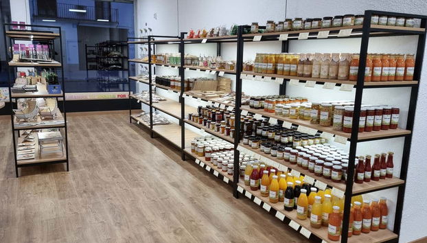 Diferentes productos típicos gastronómicos de Baeza