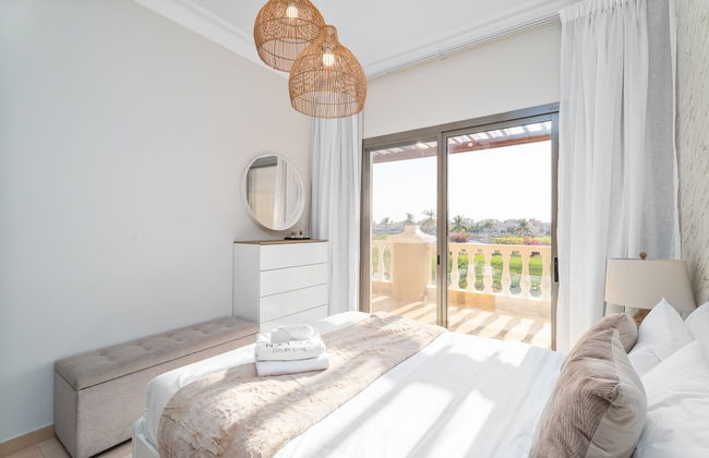 Nasma Holiday Homes - Al Hamra Village - Photo 12