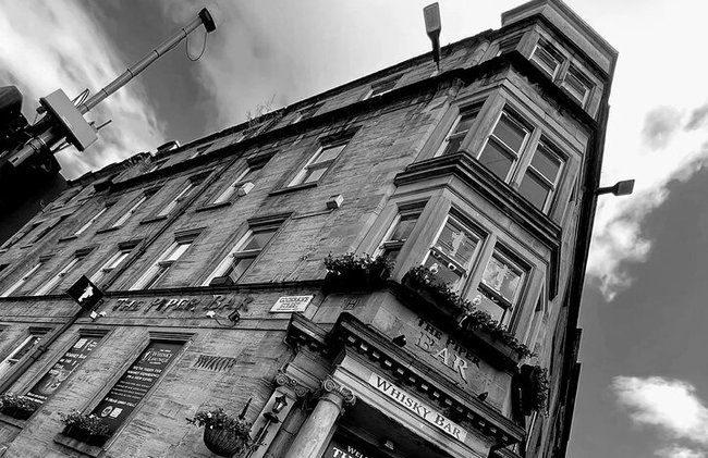 Explorez Glasgow : Visite à pied du Scottish Rogue Whisky Bar - Photo 19