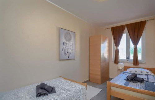 Holiday house with swimming pool Iva - Foto 15