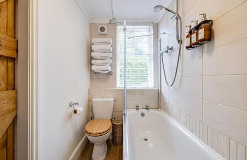 Hidden Gem Hideaway w/ Free Parking - Photo 29