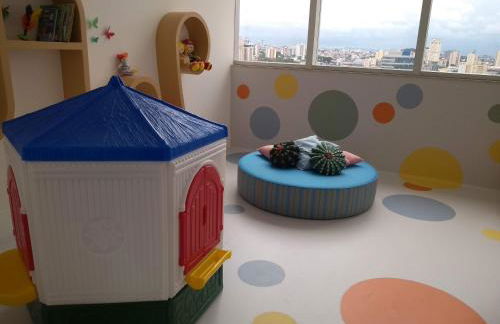 Flat Aconchego, próximo ao centro de Osasco, ar condicionado, academia, piscina, wifi e varanda - Foto 17