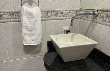 Casa em Bairro Nobre a 5 Minutos da Praia - Foto 31