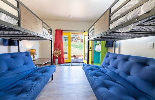 Amazing Views, Amazing Modern Broadmoor Home - Foto 76