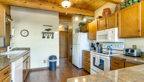 Rustic Pagosa Lakes Cabin with Deck and Grill! - Foto 5