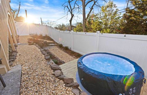 Southern Charmer *HOT TUB *Great Location DT UAB - Photo 4