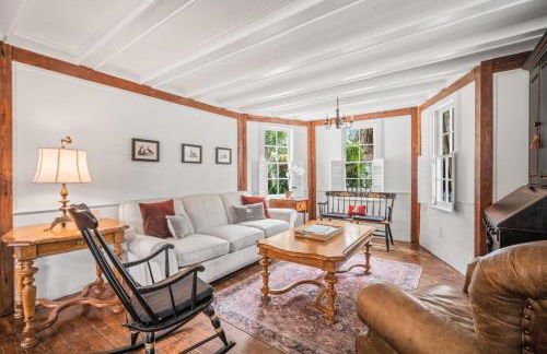 The Sandpiper - Just Steps to Downtown Beaufort and Beaufort River - Photo 4