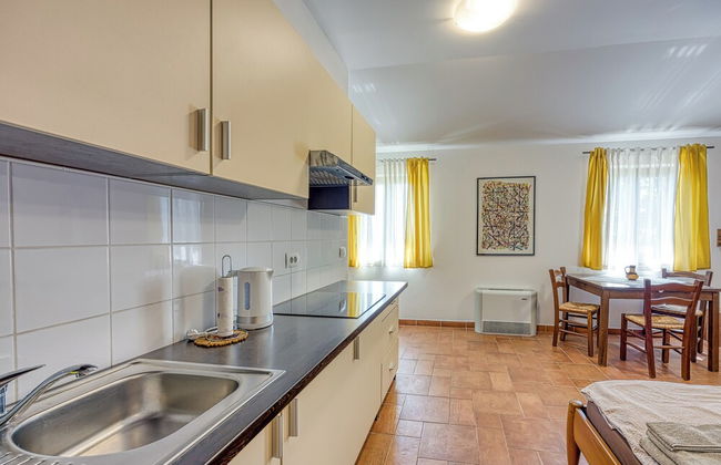 Grad Inn Boutique Villa Apt Lavander - Photo 8