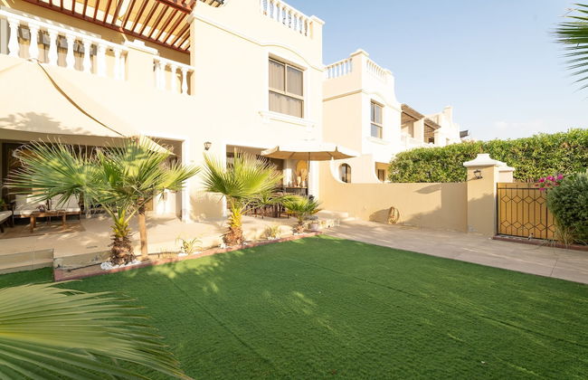 Nasma Holiday Homes - Al Hamra Village - Photo 51