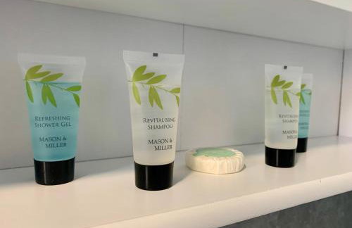 3 BDR Entire Home Sleeps Up to 5 Contractors & Families Long or Short Stay Free WiFi & Parking - Foto 11