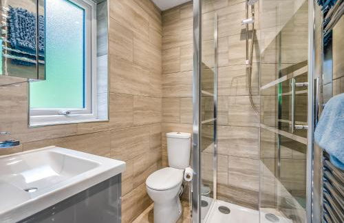 Sea Breeze Cottage - Photo 13