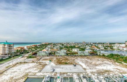 Harbor Landing 701B - 3BR Luxury condo with Gulf and Destin Harbor Views - Foto 67