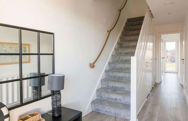 Beautifully Refurbished 4-bed Beachside Retreat - Foto 6