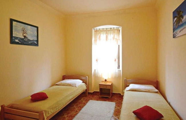 Large Holiday Home With Swimming Pool - Foto 8