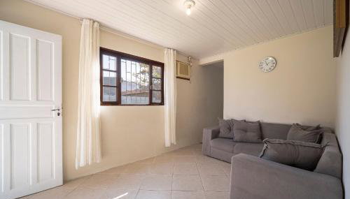 Casa Costeira 3Q perto da praia by Achei - Foto 4