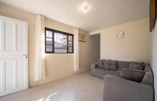 Casa Costeira 3Q perto da praia by Achei - Foto 4