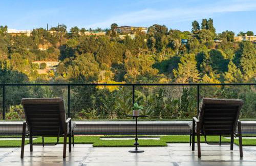 Ultra Luxury 5BR Beverly Hills Estate with Private Pool Spa and Canyon Views - Foto 23