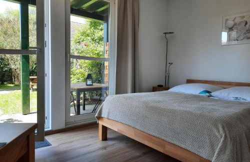 Ferienhaus Sasse Ferienwohnungen mit Garten & Grill - Foto 4