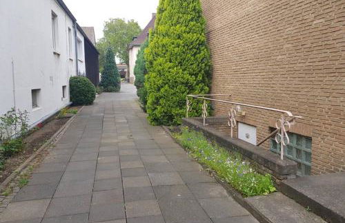 Ferienwohnung und Monteurwohnung mit großer begehbarer Dusche - Photo 12