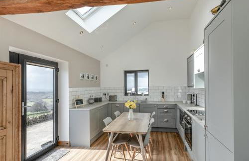 Shutlingsloe - Photo 6