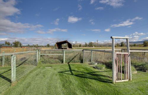 Pet-Friendly Stevensville Home with Mountain Views! - Foto 28