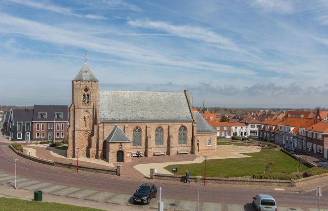 Charming Beach Getaway - Photo 19