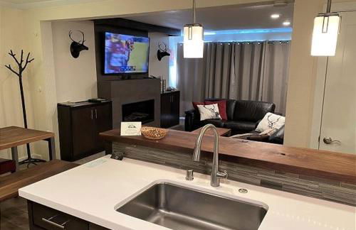 St Anton Courtyard View Ski-In and Out 1 Bedroom Condo - Foto 14