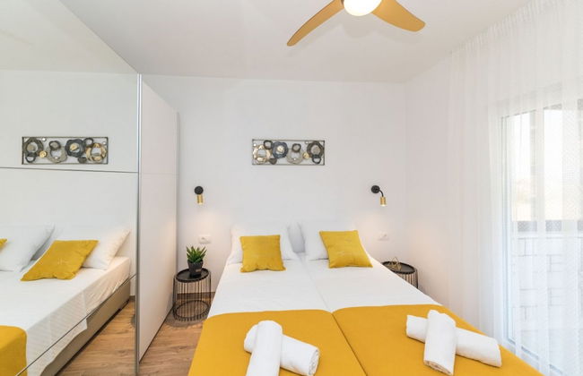 Scenic Elegant Trogir Villa With Pool - Foto 3