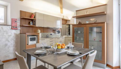 All'Uno, Taio Ospitar - Photo 2