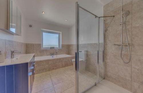 Luxury Isla Cottages Bourne, Dog Friendly with Garden, Parking, Countryside Views, Family Holidays & Easy Access to Town - Foto 16