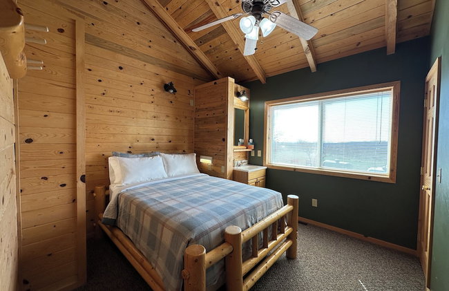 Mount Peale Country Inn near Moab - Photo 33