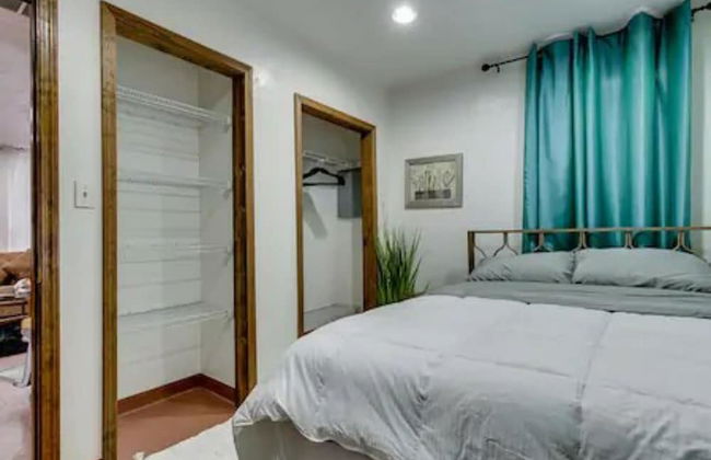 Evie's apartment - Photo 6