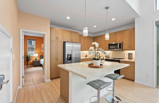 Ocean Views, Modern New Build, Yard 10min to Beach Ocean Escape by Avantstay - Foto 16