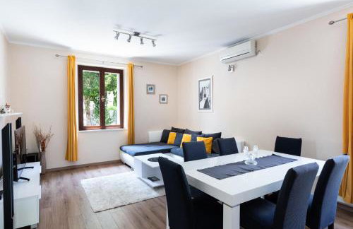 Sele by Vintage Travel - Photo 4