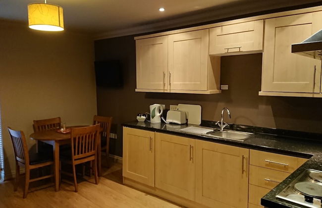 Victoria Cloisters Apartments - Photo 18