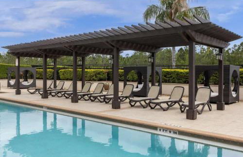 Sunny Summer Magic - Stay in TownHome by Disney - Foto 30