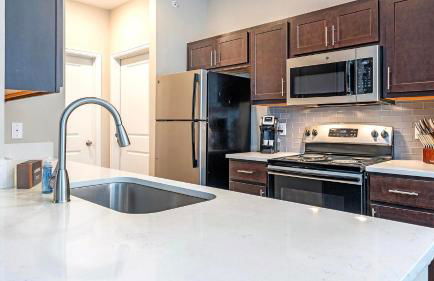 Landing Stylish 1BD Yoga Studio Gym - Foto 43