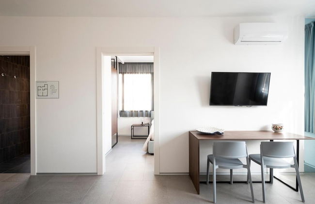 Alkamuri Posh Hotel Spa 110 Suite Superior - Photo 3