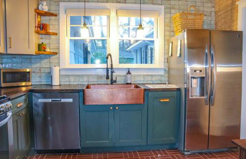 The Moody Manor -Luxurious Home Recently Renovated Close to Beach and Downtown - Foto 9