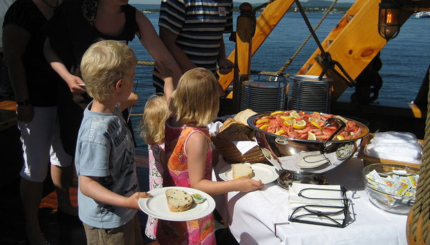Croisière nocturne norvégienne sur le fjord avec buffet - Photo 3