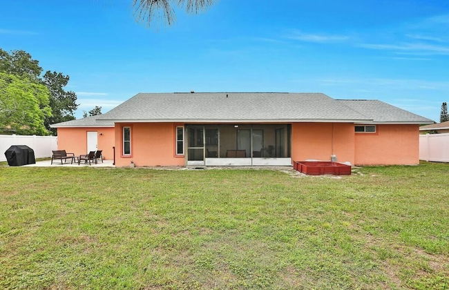 Renovated 3BR Dog Friendly Pond View W/D - Foto 4