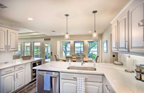 Remodeled Cedar Creek Lake Retreat with Fire Pit! - Foto 9