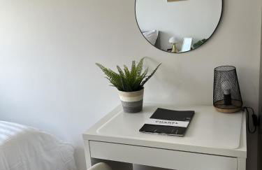 Entire 60m2 apartment - Close to Paris - Parking - Kitchen - 2min RERB - Olympic'24 - Foto 19