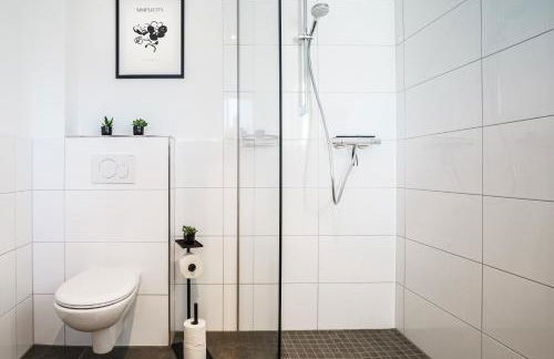 O24 Neu I Zentral I Parkplatz I Fahrstuhl I Design I King I Küche - Foto 9