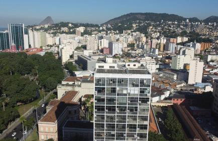 Excelente localização - Frente ao metrô - Foto 9