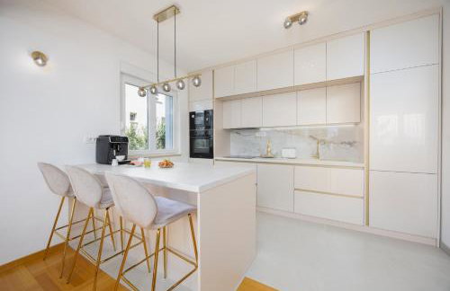 Marivi - Luxury apartment above the beach Žnjan - Photo 10