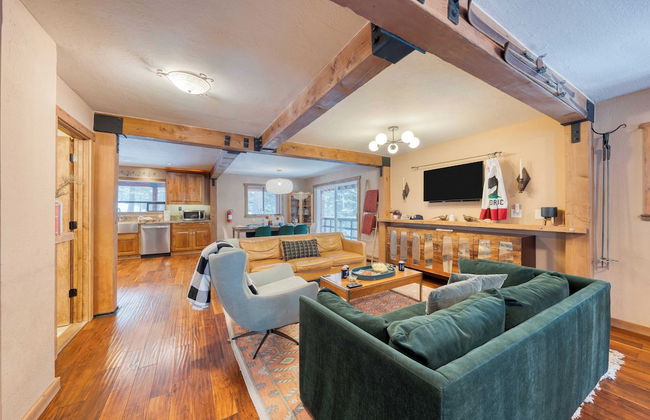 Private Deck, Fireplace, and Ski Access Near Northstar The Lazy Bear - Foto 2