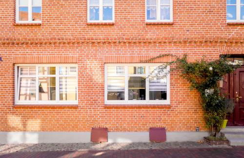 Ziegenmarktidylle im zweitältesten Haus von Röbel - Foto 7